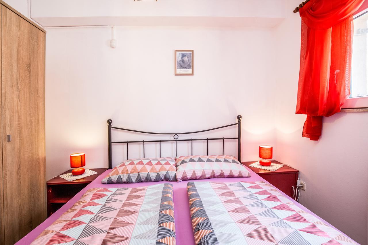Apartment Carolina Ližnjan Buitenkant foto